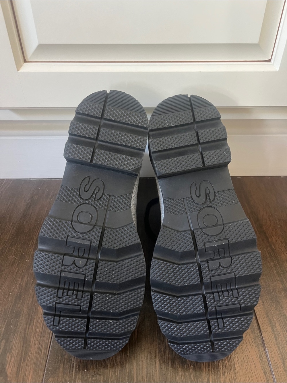 NWT SOREL Silver Metallic Lace-Up Combat Boots - Picture 7 of 7